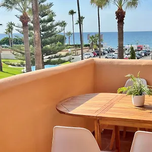 https://mi-capricho-a12-apartment-on-the-beachfront.es-andalucia.com
